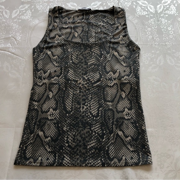Zara Women’s Size M Animal Print Snake Skin Sleeveless Shirt Elastic Tank-Top - Picture 14 of 16